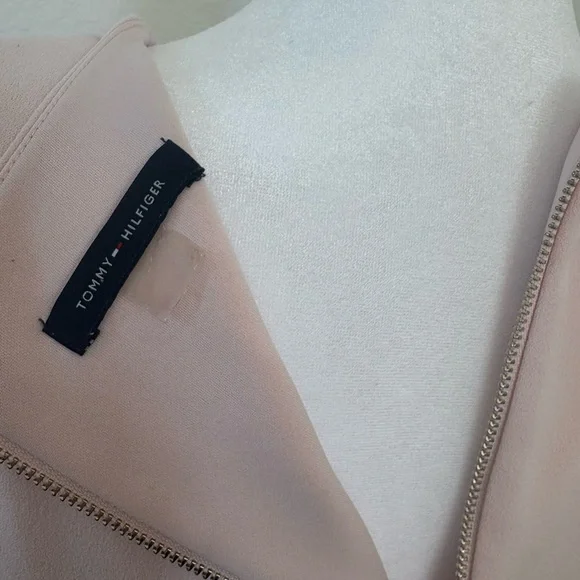 Tommy Hilfiger Black and Light Pink Sleeveless Colorblock Midi Dress - Picture 7 of 9